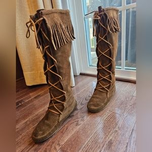 Minnetonka Tall Lace Up Boots